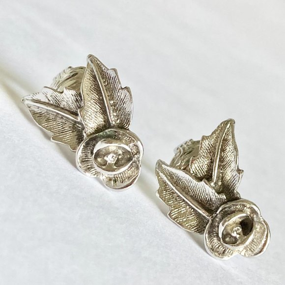Vintage Sarah Coventry Rose Bud Flower Clip On Earrings Climber Silver Tone 70's - Picture 5 of 14